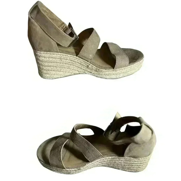 Hot tomato 9.5 wedge sandals Open Toed Camel Swede - Picture 3 of 12